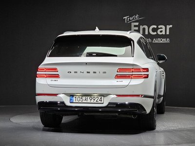 صورة 4 لـ 2023 Genesis GV80