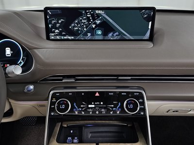 2023 Genesis GV80 thumbnail 18