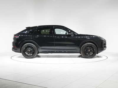 PORSCHE CAYENNE - 4