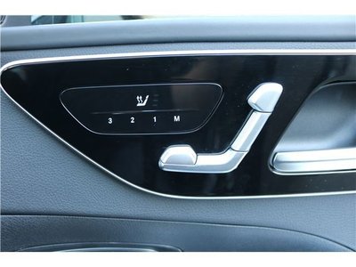2023 Mercedes-BENZ C-CLASS thumbnail 28