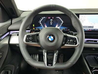 2025 BMW 5 SERIES 缩略图 13