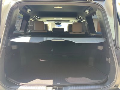 2025 Lexus GX thumbnail 40