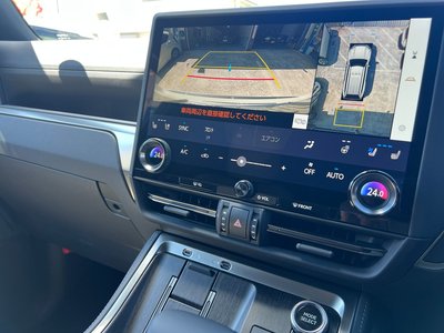 2025 Lexus GX thumbnail 25