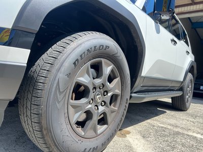 2025 Lexus GX thumbnail 15