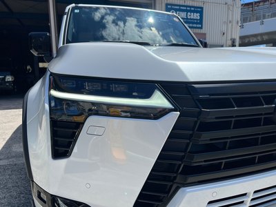صورة 5 لـ 2025 Lexus GX