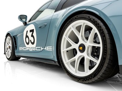 2025 Porsche 911 缩略图 14