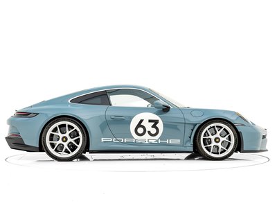 صورة 8 لـ 2025 Porsche 911