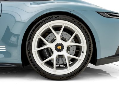 2025 Porsche 911 缩略图 13
