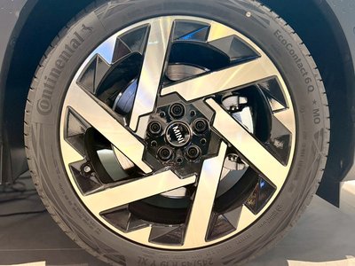 MINI COUNTRYMAN - 10