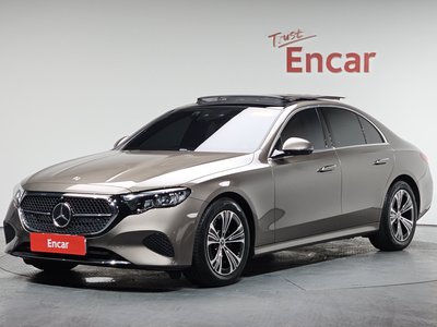 MERCEDES-BENZ E-CLASS - 4