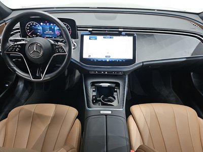 MERCEDES-BENZ E-CLASS - 6