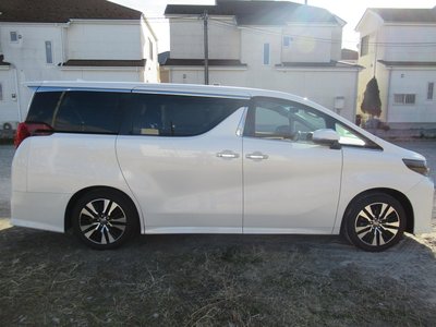 TOYOTA ALPHARD - 9