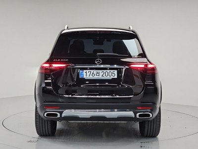 2025 Mercedes-BENZ GLE photo 2