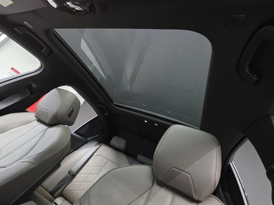 2025 BMW 5 SERIES — миниатюра 18