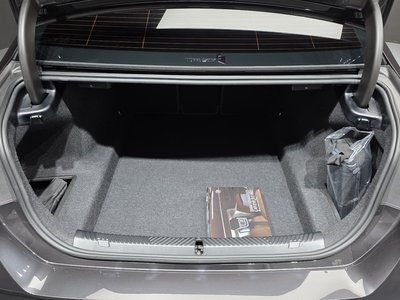 2025 BMW 5 SERIES — миниатюра 20