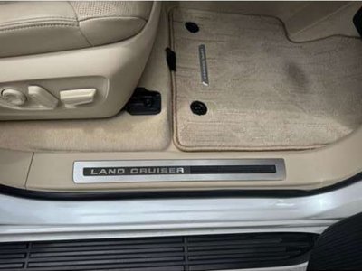 2025 Toyota LAND CRUISER 300 — миниатюра 47