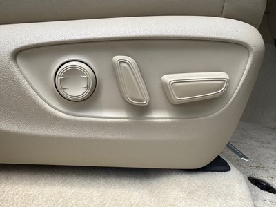 2025 Toyota LAND CRUISER 300 — миниатюра 57