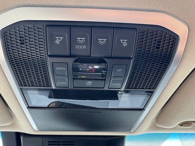 2025 Toyota LAND CRUISER 300 — миниатюра 33
