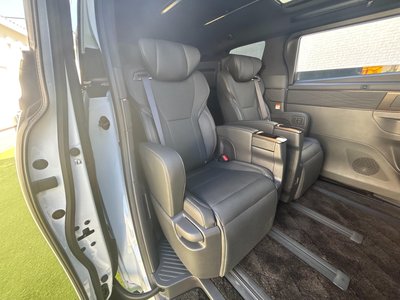 صورة مصغرة 58 لـ 2025 Toyota ALPHARD
