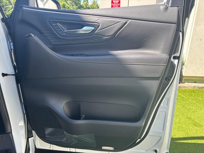 صورة مصغرة 49 لـ 2025 Toyota ALPHARD