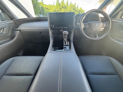 صورة 6 لـ 2025 Toyota ALPHARD