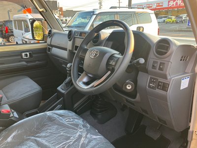 صورة مصغرة 11 لـ 2026 Toyota LAND CRUISER 70