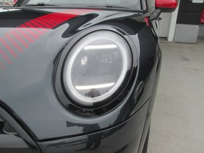 صورة 8 لـ 2025 MINI COOPER