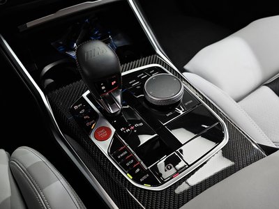 صورة 9 لـ 2025 BMW M3