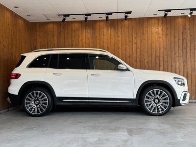 2025 Mercedes-BENZ GLB photo 4