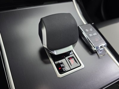 2025 LAND Rover RANGE ROVER VELAR 缩略图 13