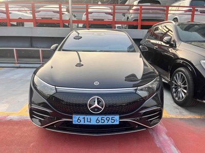 MERCEDES-BENZ EQS - 2