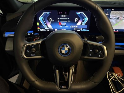 صورة 8 لـ 2025 BMW 5 SERIES