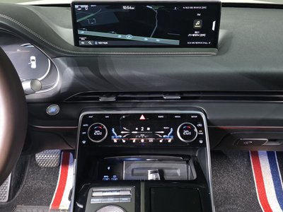 2020 Genesis GV80 — миниатюра 14