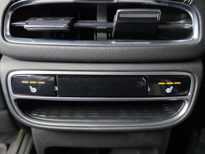 2020 Genesis GV80 — миниатюра 18