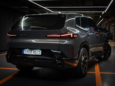 صورة 3 لـ 2024 BMW XM