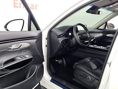 2024 Genesis GV70 — миниатюра 13