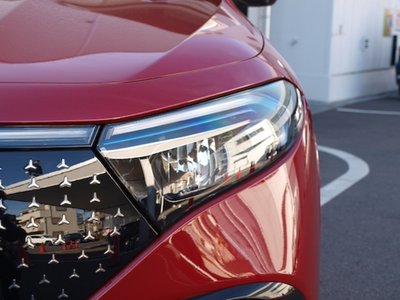 MERCEDES-BENZ EQA - 4