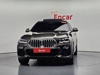 2021 BMW X6 — фото 2