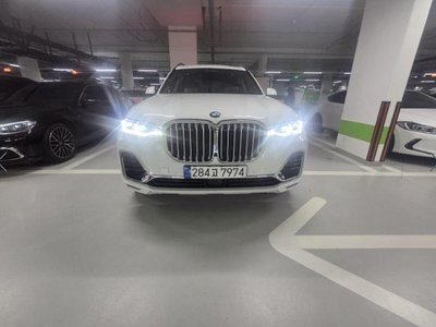 BMW X7 - 1