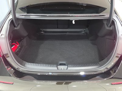 صورة مصغرة 14 لـ 2025 Mercedes-BENZ E-CLASS