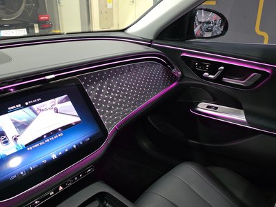 2025 Mercedes-BENZ E-CLASS photo 10