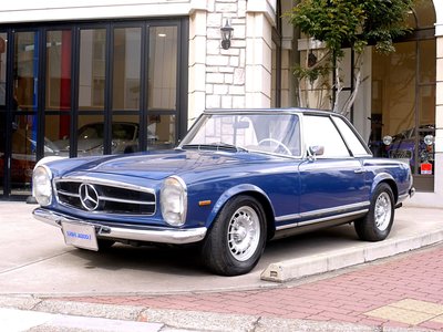 MERCEDES-BENZ SL - 10