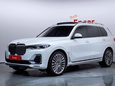 2022 BMW X7 photo 1