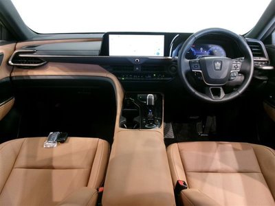 TOYOTA CROWN SPORT - 4