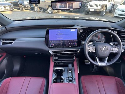 صورة مصغرة 18 لـ 2025 Lexus RX