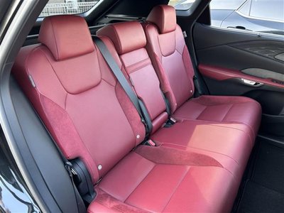 صورة مصغرة 13 لـ 2025 Lexus RX