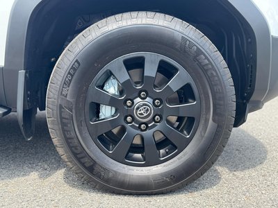 2024 Toyota LAND CRUISER 250 — миниатюра 31