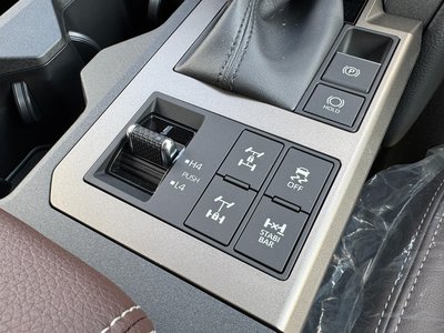 2024 Toyota LAND CRUISER 250 — миниатюра 63