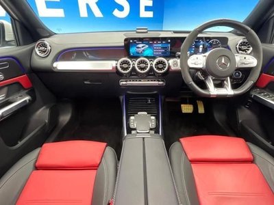 MERCEDES-BENZ GLB - 2