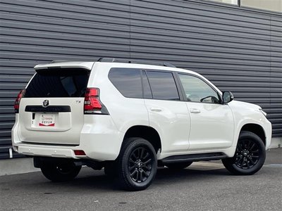 TOYOTA LAND CRUISER PRADO - 6